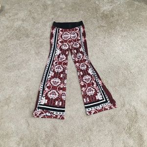 Bold Aztec print elastic waist professional comfy